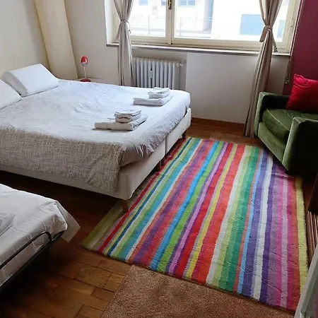 Appartement Romantico Attico Con Terrazzo In Centro Milan